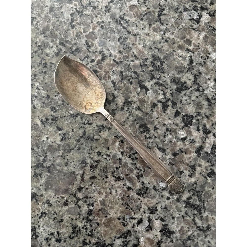 Vintage 1951 Holmes & Edwards IS Silver-Plated Citrus Spoon "May Queen" Pattern